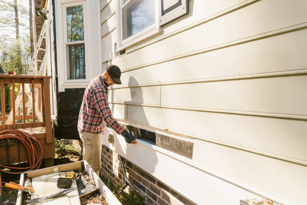 Top rated local Storm Damage Siding Repair specialists in Commack, NY